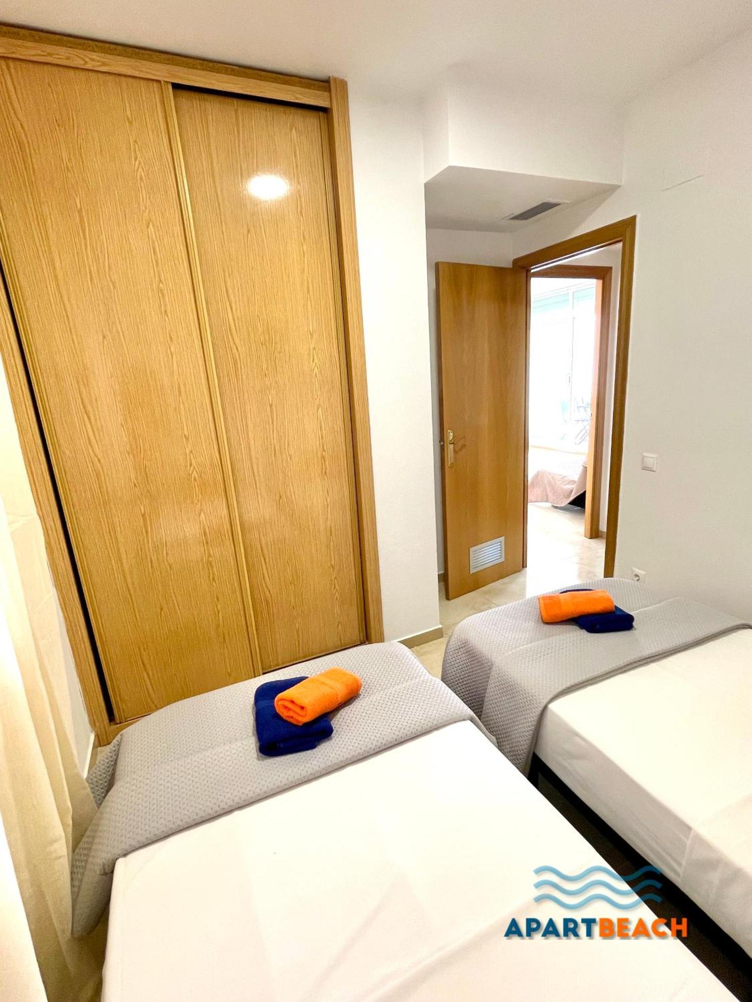 Apartbeach Golden I Muy Luminoso Junto Playa Y Climatizado Salou Exterior photo