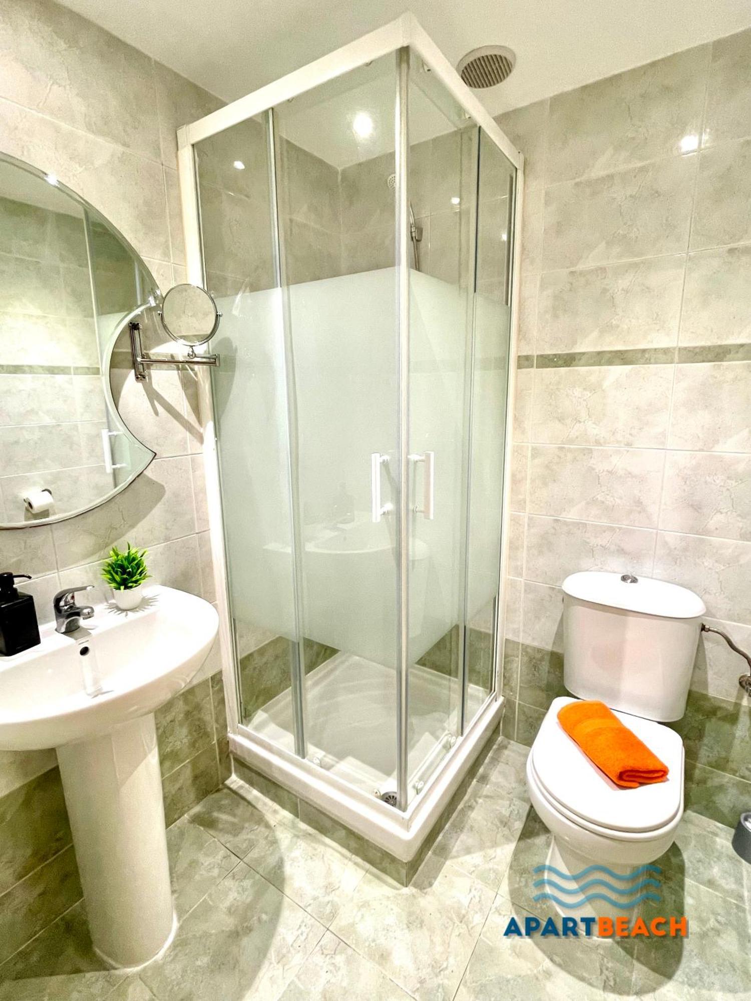 Apartbeach Golden I Muy Luminoso Junto Playa Y Climatizado Salou Exterior photo